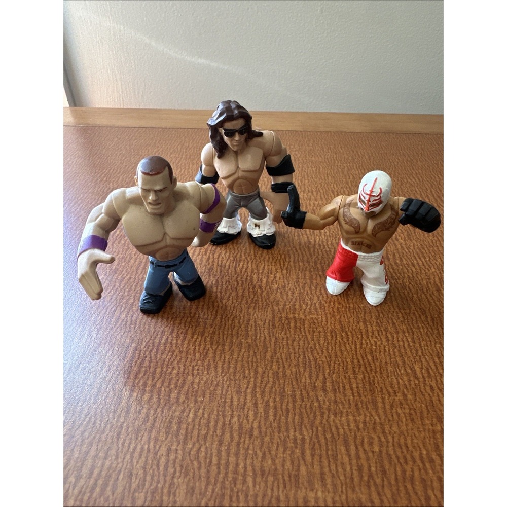 Lot of 3 WWE Rumblers Rampage Mini Wresting‎ Figures: Mysterio Cena Morrison